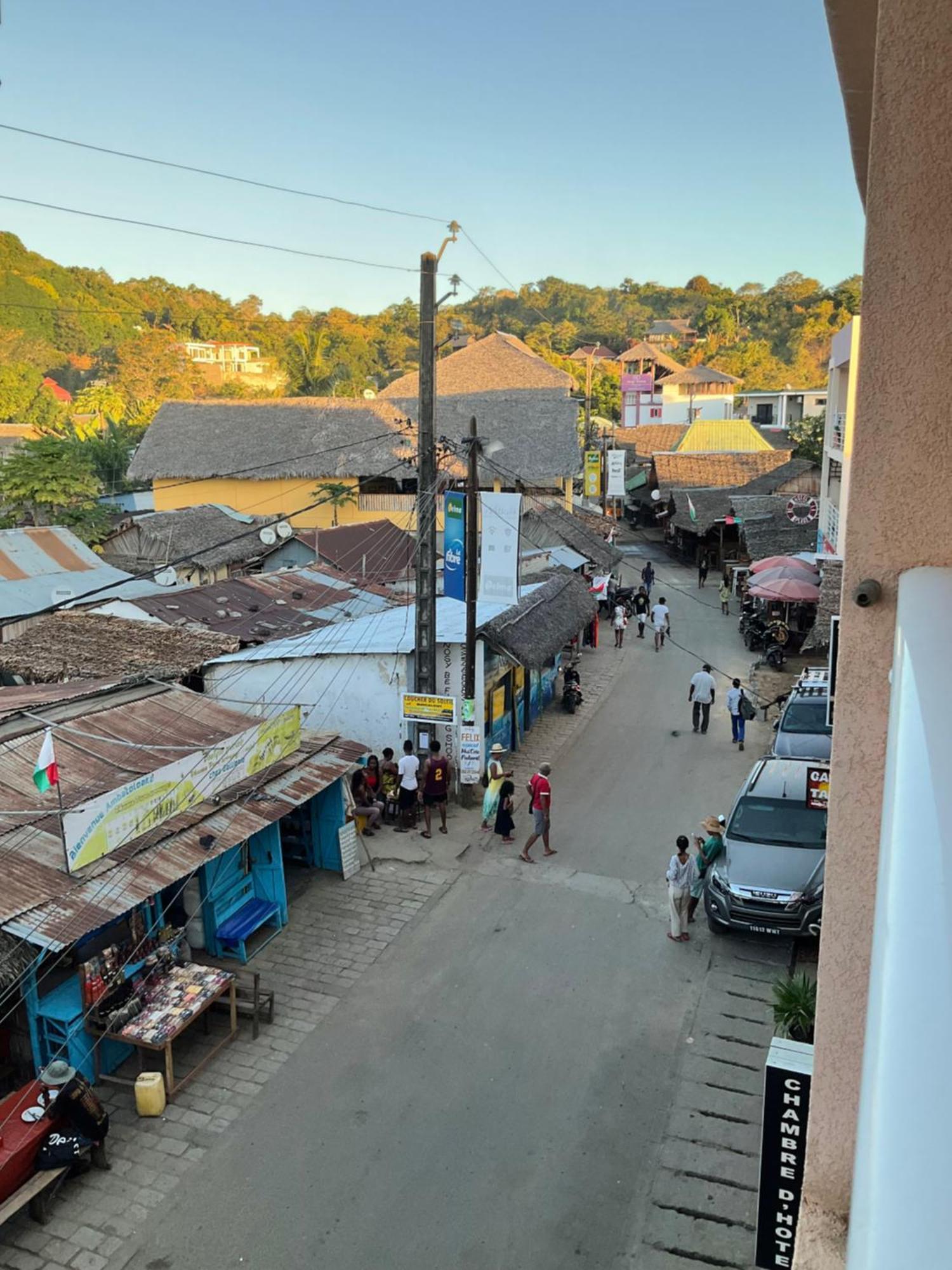 Hotel Kokoloko Ambatoloaka  Exterior foto